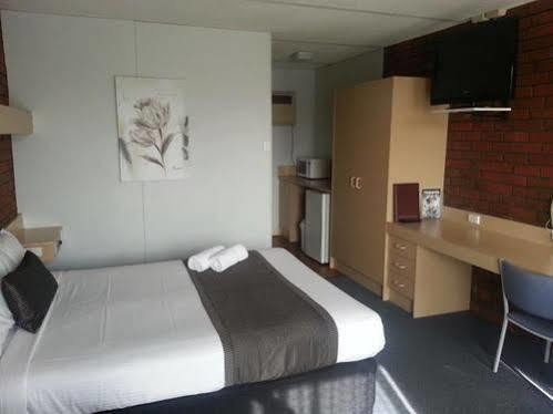 Big Valley Lakeside Paradise Motor Inn Shepparton Exterior foto